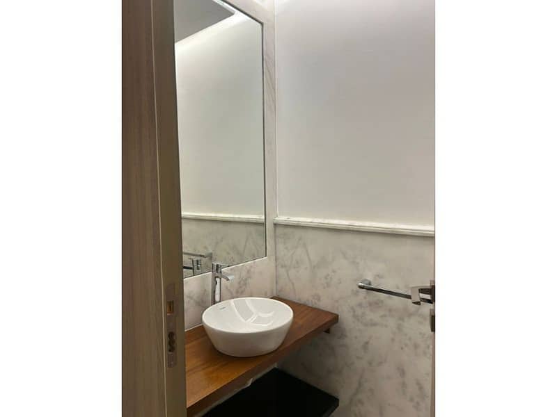 7 cdd9fe88-ca67-4723-89d4-7ddf10118bab. jpg