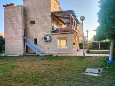 4 Bedroom Villa for Sale in North Coast, Matruh - Private villa in the village of Badr on the North Coast