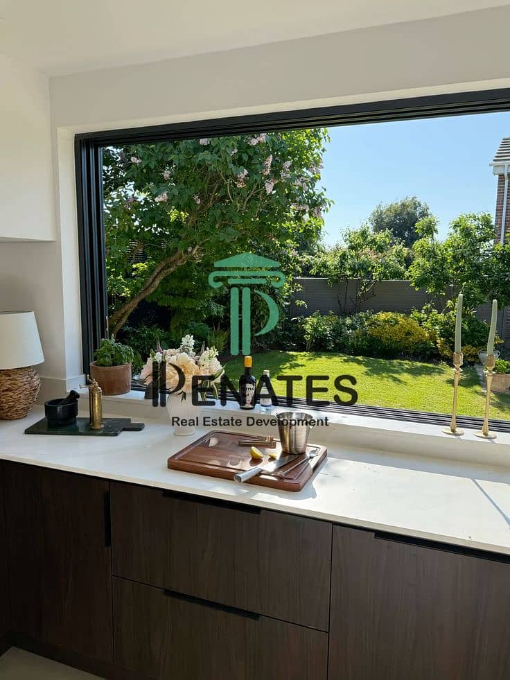 5 Cocktail hour. jpeg