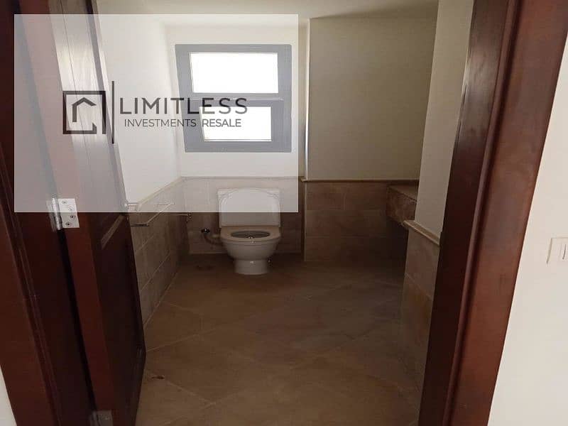 8 WhatsApp Image 2025-11-02 at 4.41. 37 PM (1)_800x600. jpg