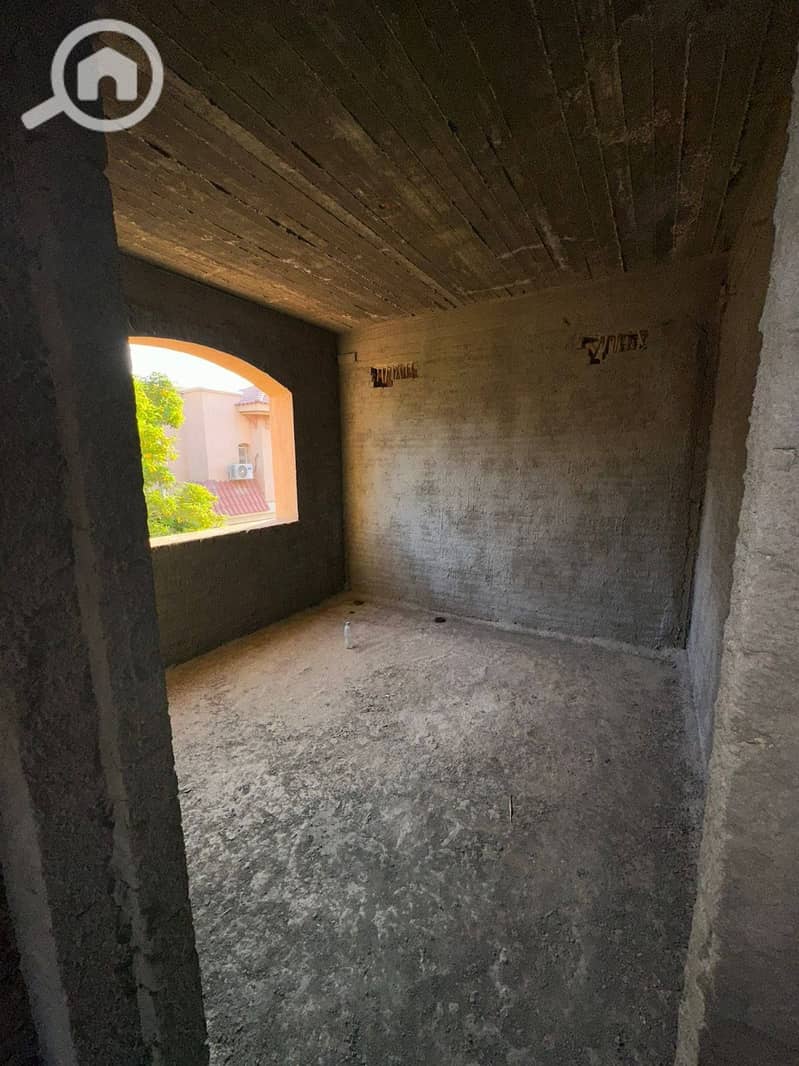 5 574278177_862351303081858_3119437622382612662_n. jpg