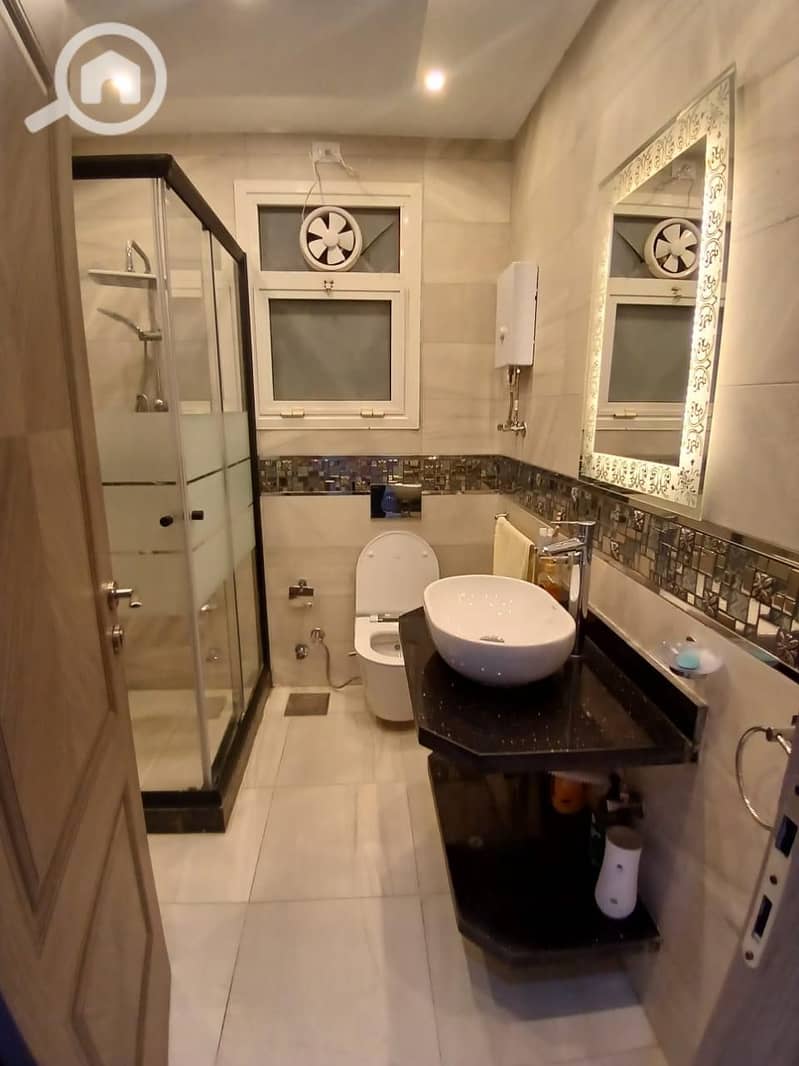 13 7e3e6c09-467f-4a9d-9207-a20c82eef9f3. jpeg