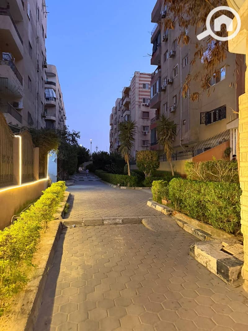 5 573602093_1176977551038872_3335695709072815556_n. jpg