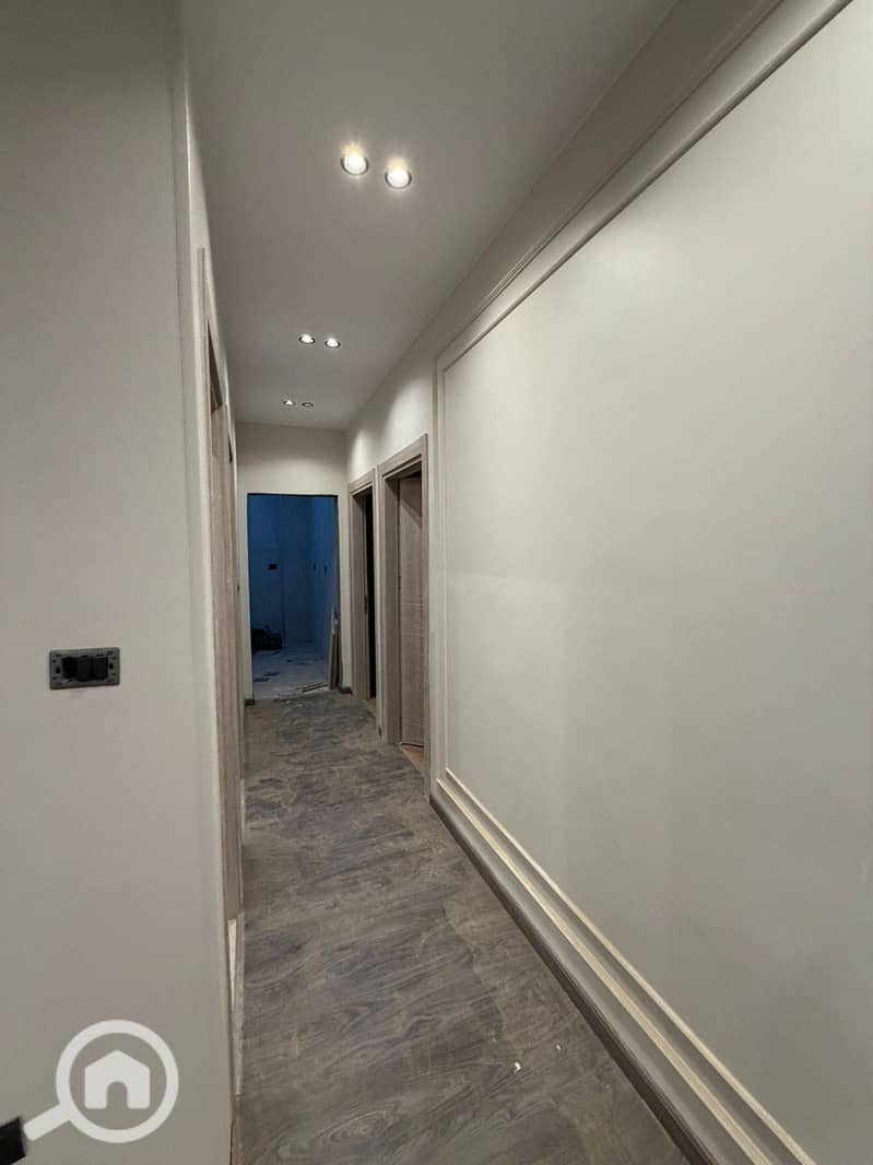 7 574601137_1176977264372234_3172810303691824476_n. jpg