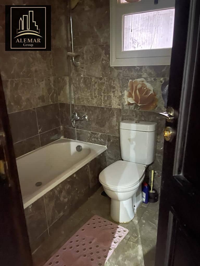 4 8cb4c08e-b775-4b3a-b4bf-882fdd7d3f42. jpg