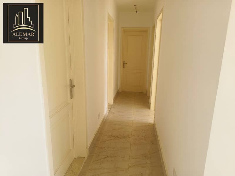 2 22bb2662-bb83-4ac3-a267-e623c127da31. jpg