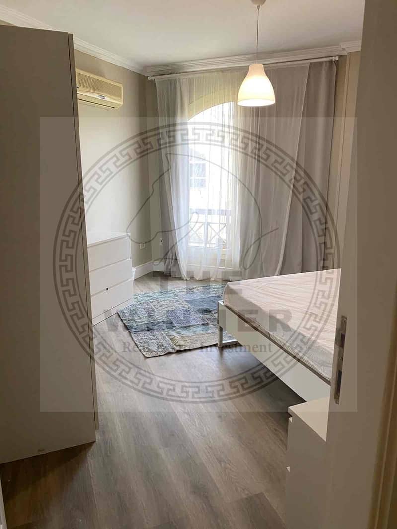 8 04910137-f53a-4632-bcd8-ccc229a9f15a. jpg