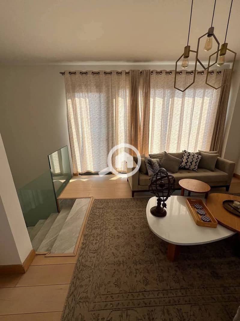 4 FB_IMG_1762185690207. jpg