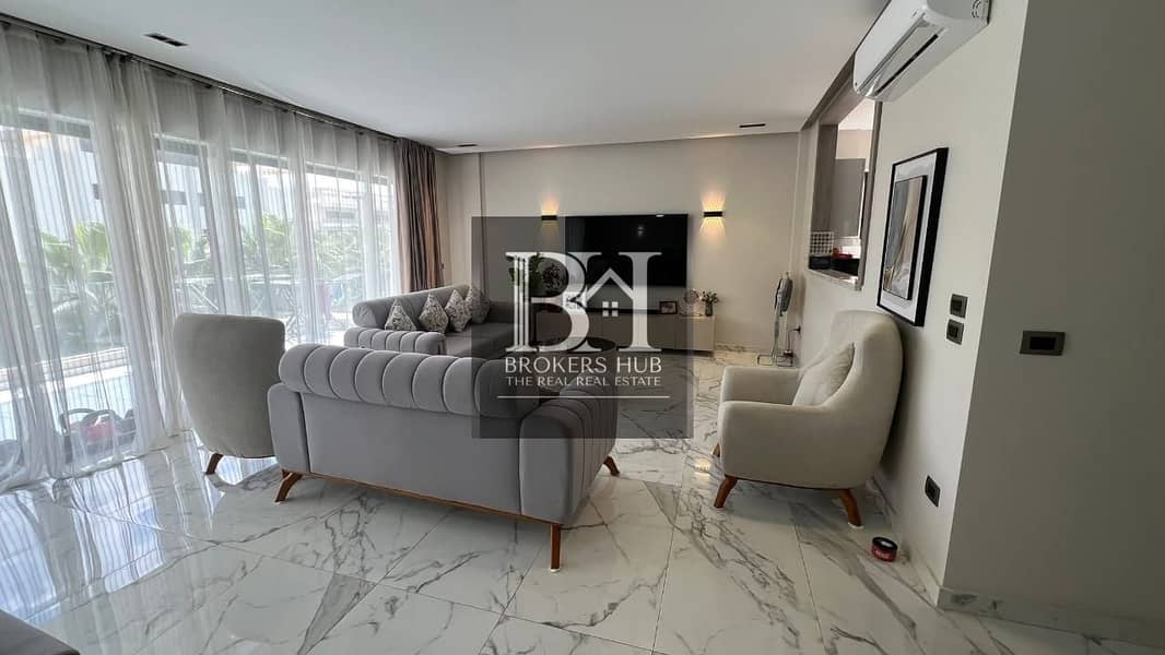 2 3e90e727-2bdc-476f-b69c-41e622dbf0a5. jpeg