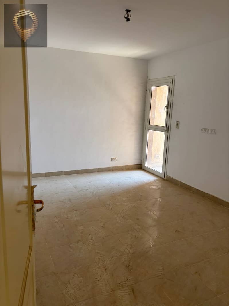 6 WhatsApp Image 2025-10-15 at 12.37. 58_e9958054. jpg