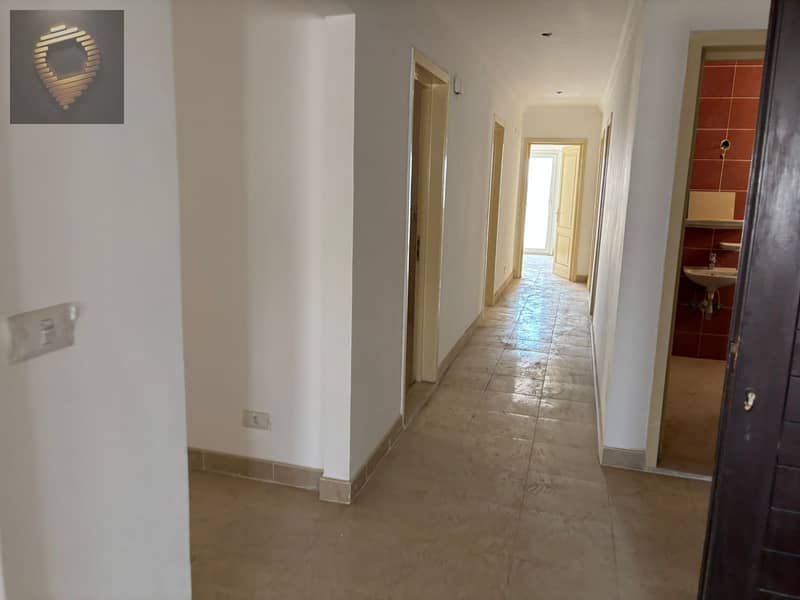 9 WhatsApp Image 2025-10-15 at 12.37. 57_076cf1ce. jpg