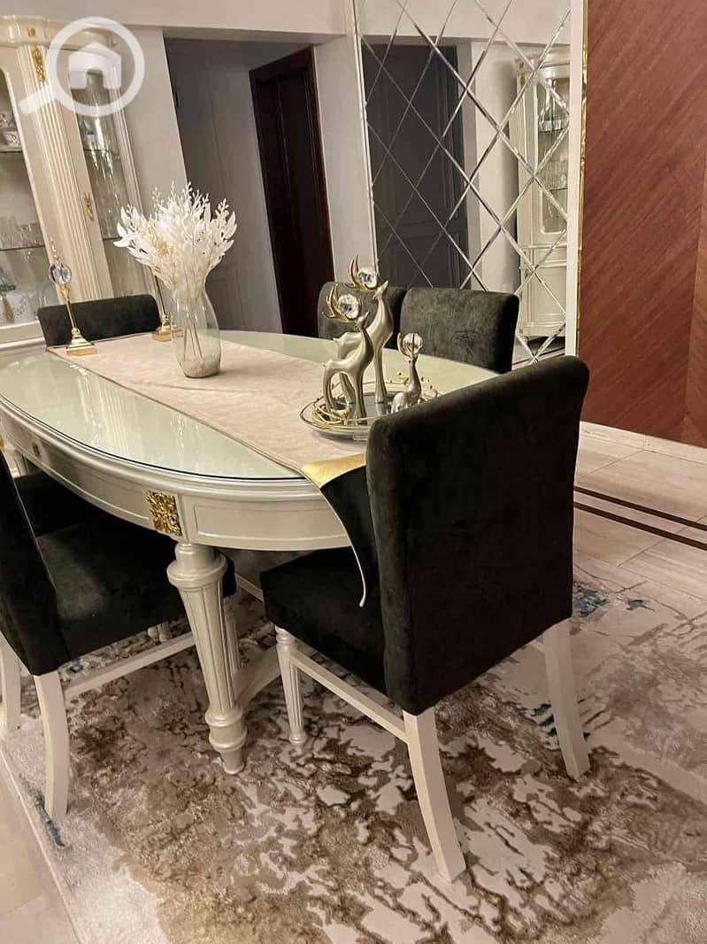 2 09a7ce1f-0548-4ed8-a837-5b4b85953f3d. jpg