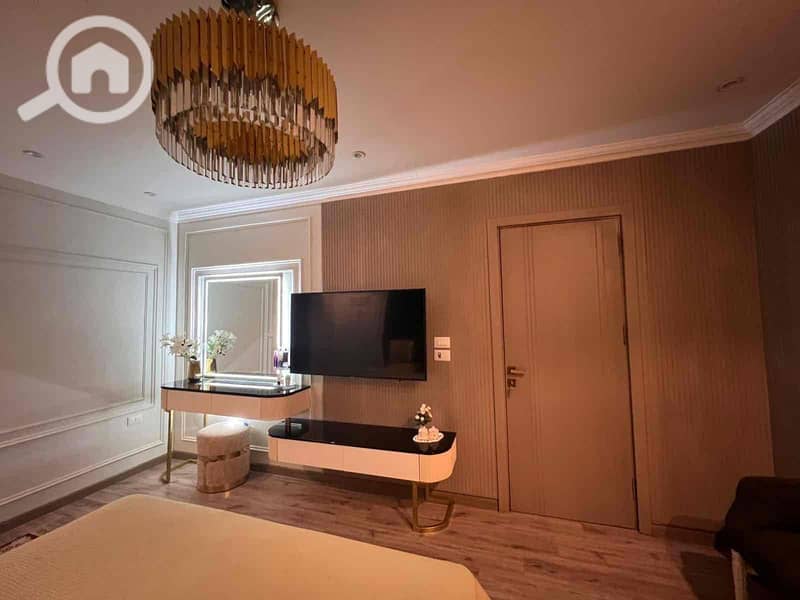 7 e91eb431-c929-41e6-b58b-310959d8c8bb. jpg