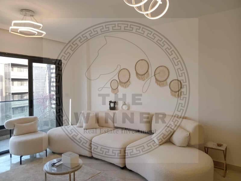 2 859339f4-6eb8-4462-ac2b-74306b7e7e30. jpg