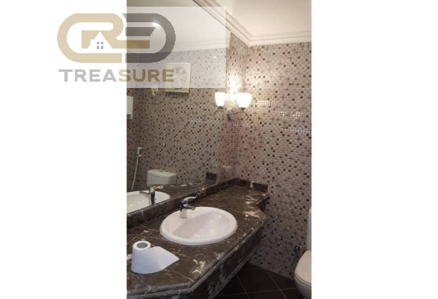 11 ac9a2354-cade-45c8-9830-d4ba33b40344. jpg