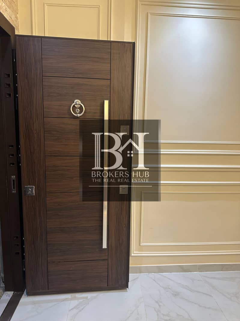 8 c81ce89e-af74-496f-9a21-00b8557163e3. jpeg