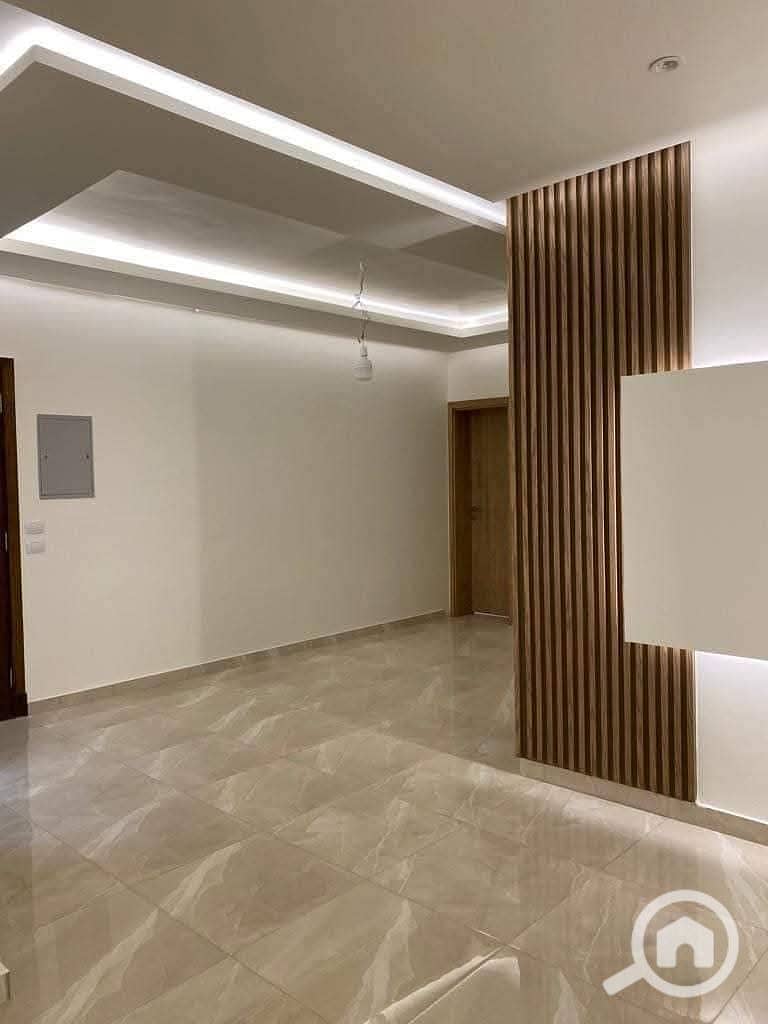 3 FB_IMG_1762187370646. jpg