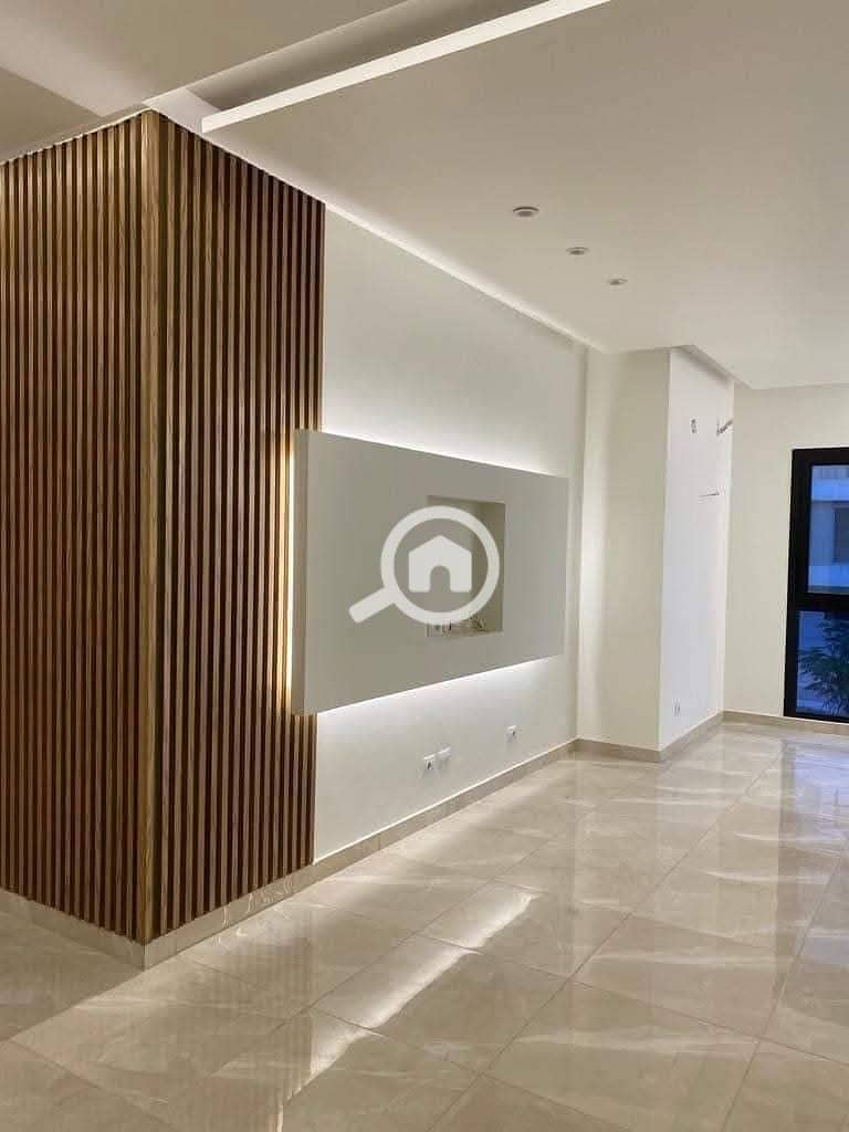 4 FB_IMG_1762187340882. jpg