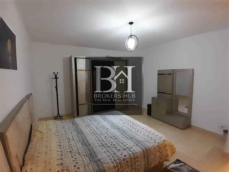 8 721fb364-6a9c-4f01-a597-fc4457e8f9af. jpeg