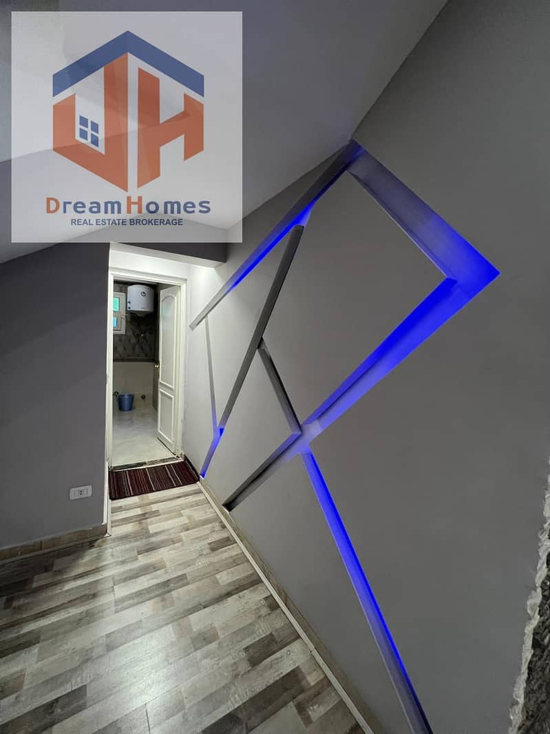 22 991ab0a8-685f-460d-9301-10fb48ecefbc. jpeg