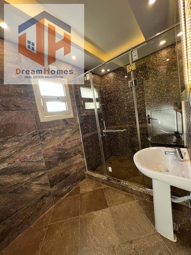 23 7102cff9-c2ff-4bc3-ba4a-2d3ff414593a. jpeg