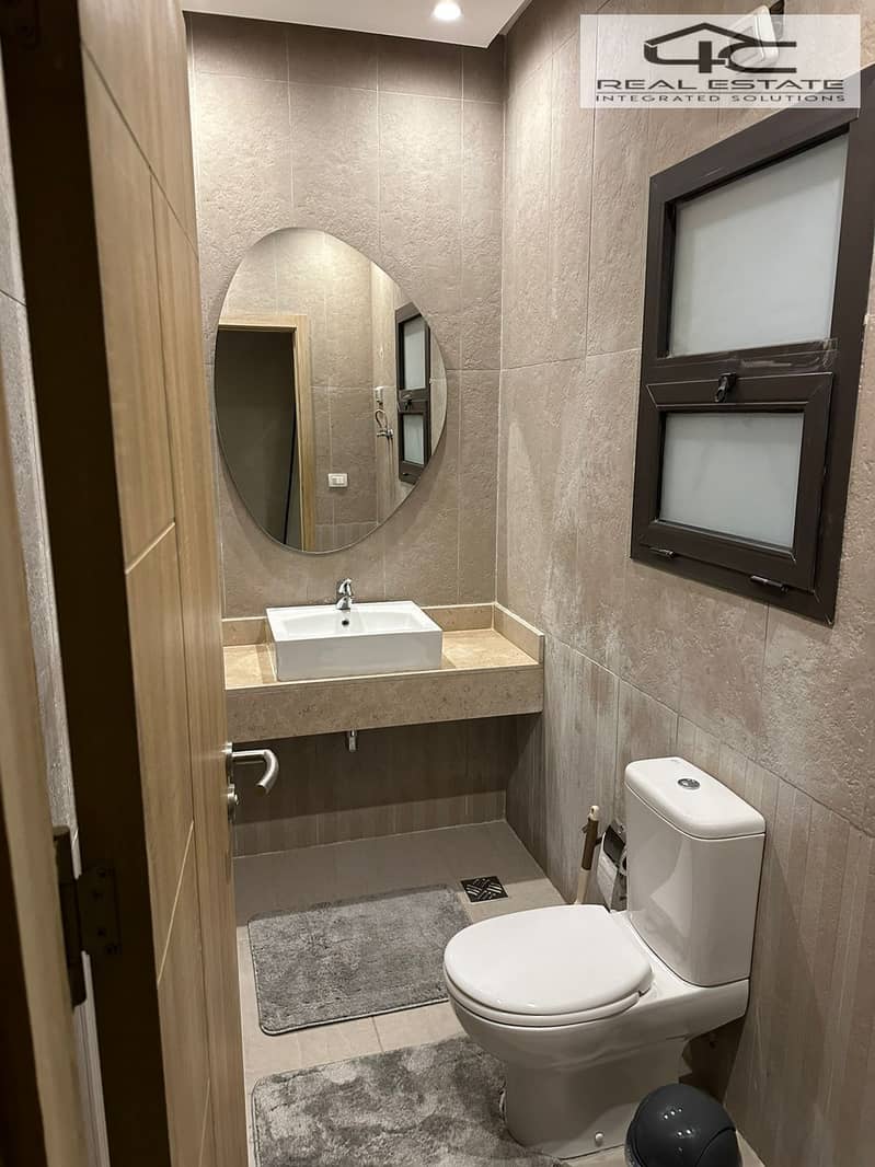 4 IMG-20251103-WA0032. jpg