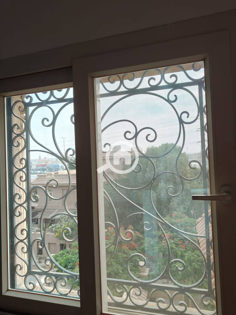 4 WhatsApp Image 2025-11-03 at 18.57. 10. jpeg