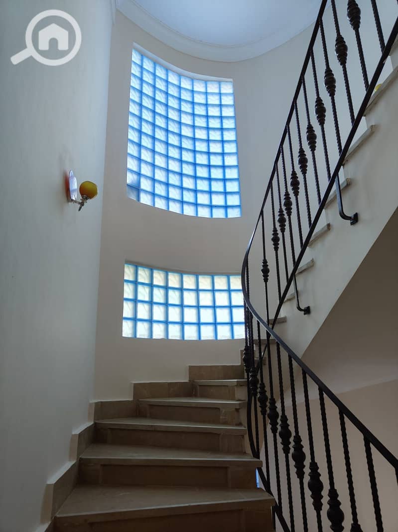 6 WhatsApp Image 2025-11-03 at 18.57. 09 (3). jpeg