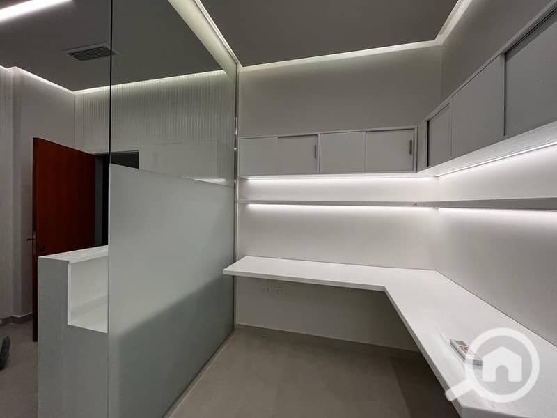 6 WhatsApp Image 2025-11-03 at 6.33. 58 PM. jpeg