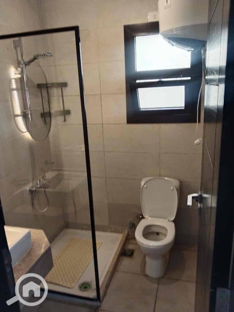 6 fb9f09b1-8e73-4189-a81d-4a59da99e12e. jpg