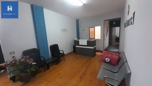 Office for Rent in Dokki, Giza - مكتب للإيجار فى الدقى 250م قرب محى الدين أبو العز  الرئيسى طابق 3 سلم   (1). jpg