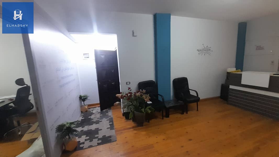 2 مكتب للإيجار فى الدقى 250م قرب محى الدين أبو العز الرئيسى طابق 3 سلم (2). jpg