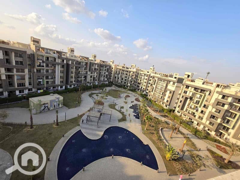 10 f9bb5ebc-65cd-49c1-9773-73e71fbd32a6. jpg