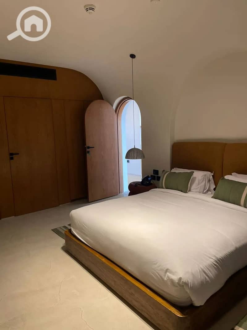 5 FB_IMG_1762189416228. jpg