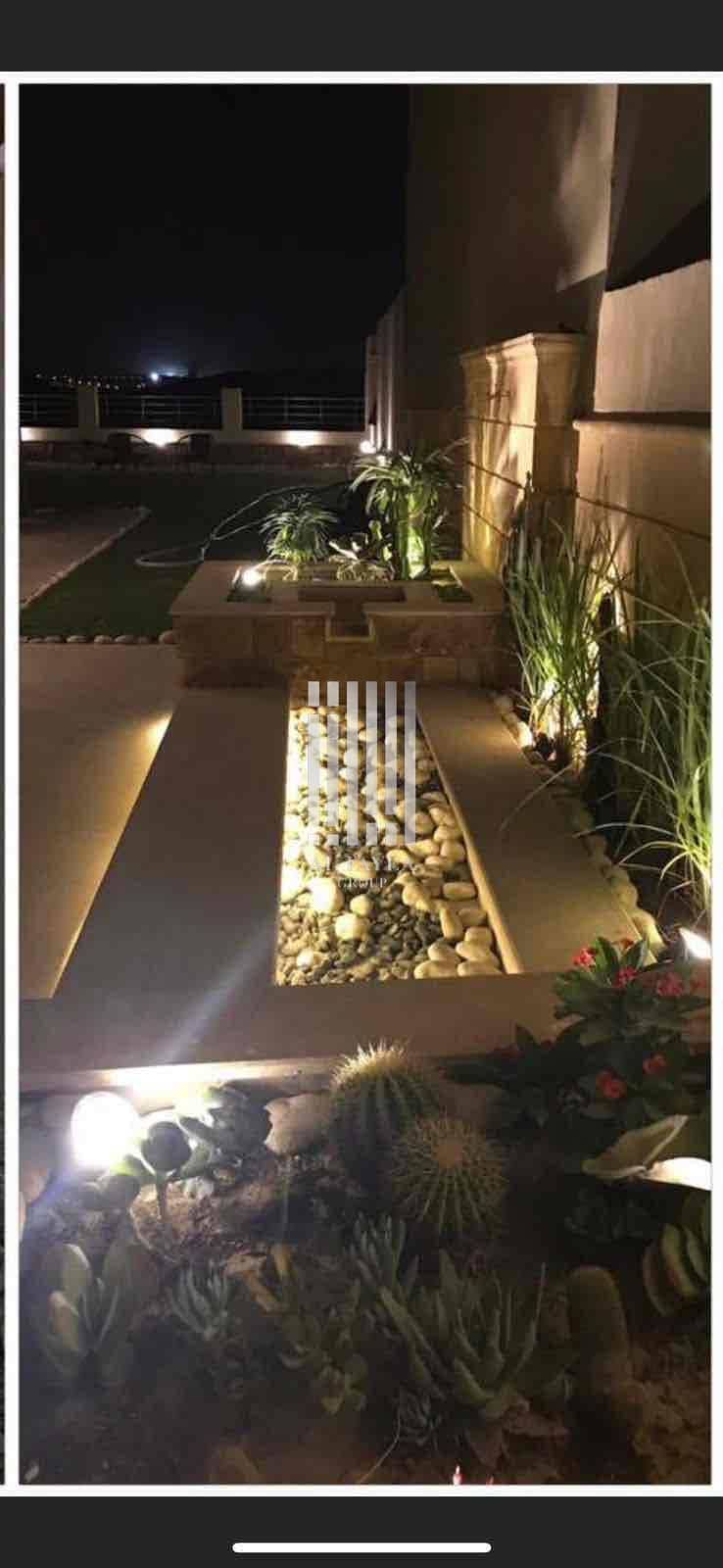 4 ea734a4e-982a-4658-8061-0cd866a2a716. jpg