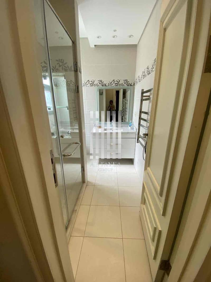 7 f5de611b-f72e-4869-b4b1-6c6ce8651247. jpg