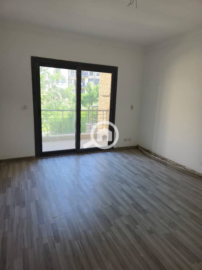 6 WhatsApp Image 2025-11-02 at 8.58. 34 PM. jpeg