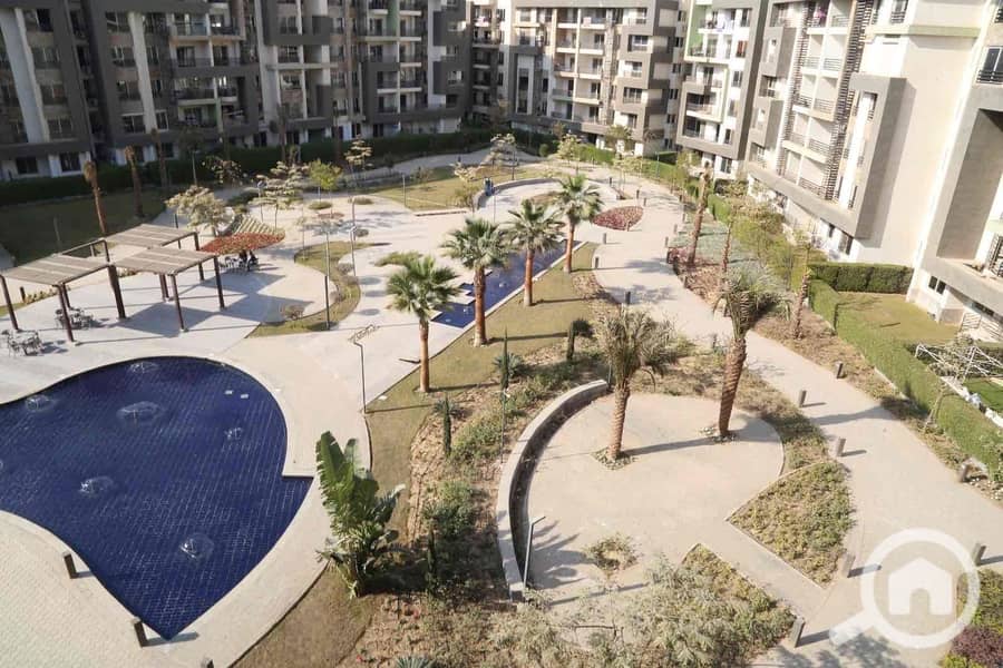 6 b07516d8-6557-4650-8828-27d808a4027b. jpg