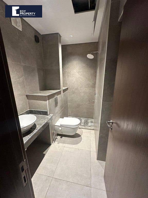 6 _files_WhatsApp Image 2025-10-27 at 7.47. 29 AM (1). jpeg