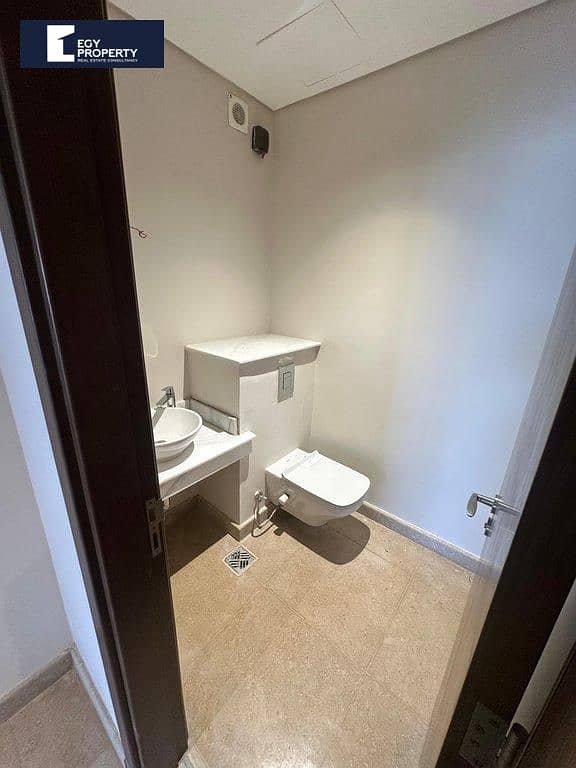 5 _files_WhatsApp Image 2025-10-27 at 7.47. 28 AM (1). jpeg