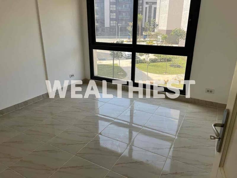 13 98aecaa8-98d1-4468-a262-ab6a9b9d77cd. jpg