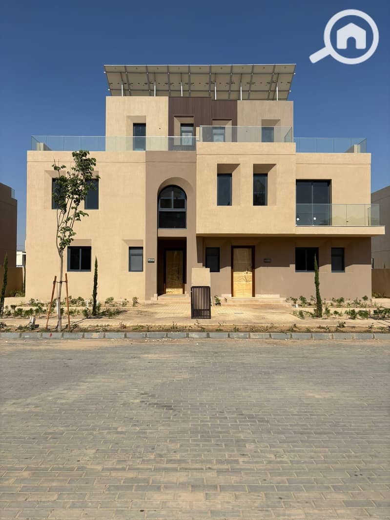 10 522e9a98-fdcb-4313-8a66-abb106fb1f88. jpeg