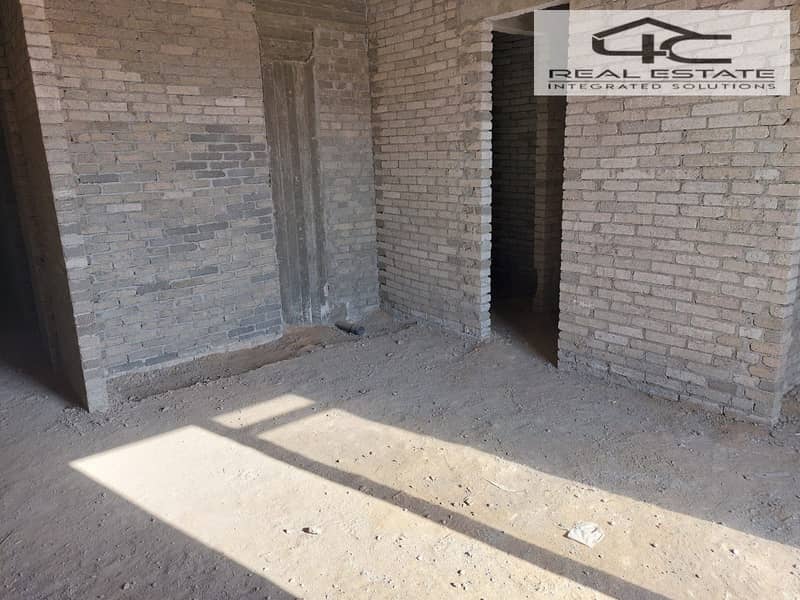 5 WhatsApp Image 2025-10-28 at 4.19. 00 AM (1). jpeg