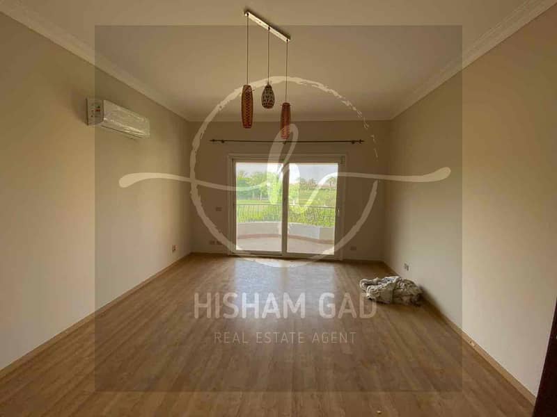 5 0468bf0e-34ff-450d-9412-695a576843b4. jpg