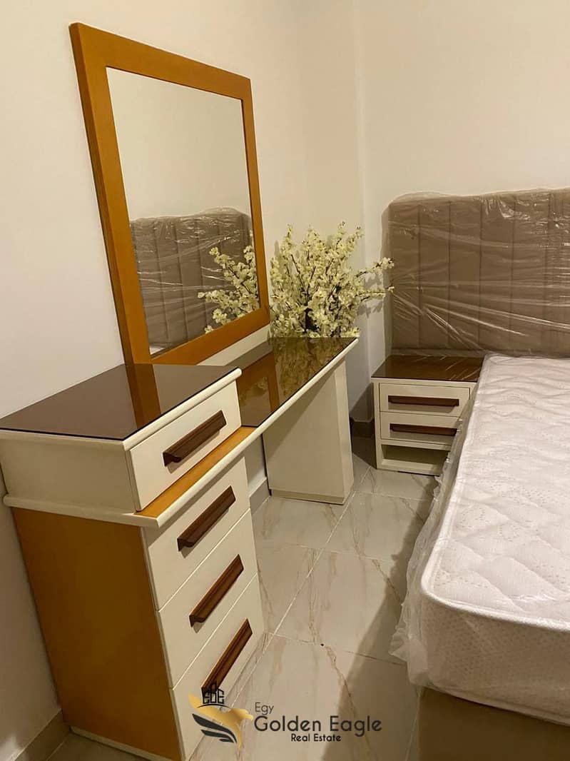 8 576298955_1501798484384012_5971543114056425088_n. jpg