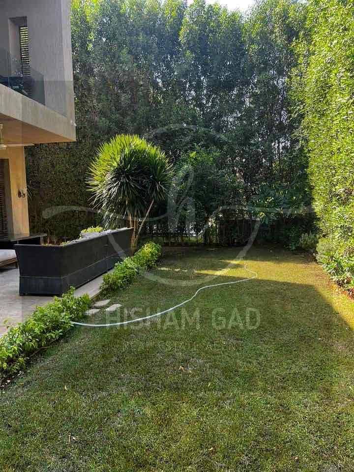 9 4bb21f72-140b-437e-8740-3798b5203855. jpg