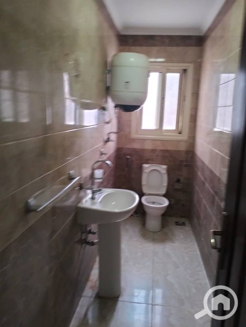 12 WhatsApp Image 2025-11-02 at 19.10. 17. jpeg