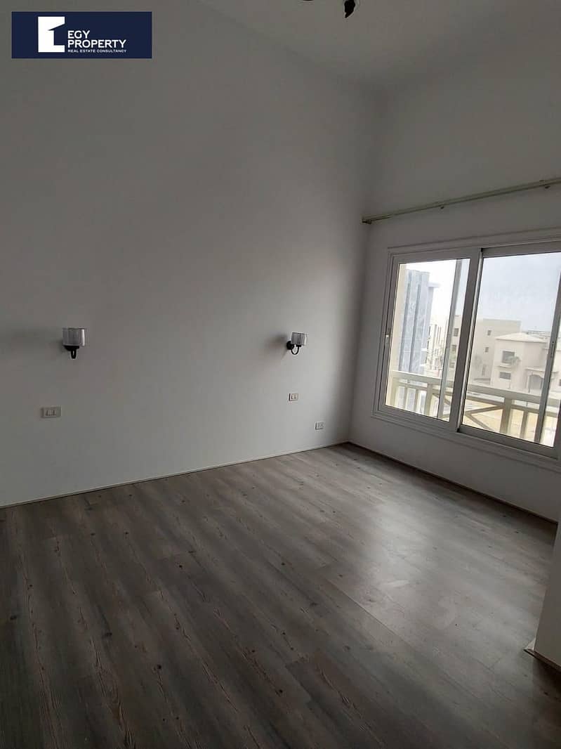 2 _files_ef590a77-8cec-49dd-a757-75c590f0de3a. jpeg