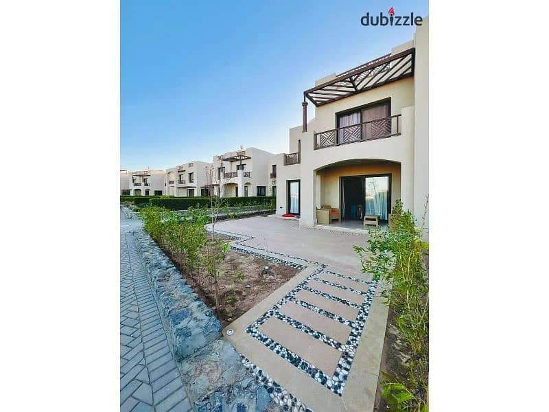 14 154347136-800x600. jpg