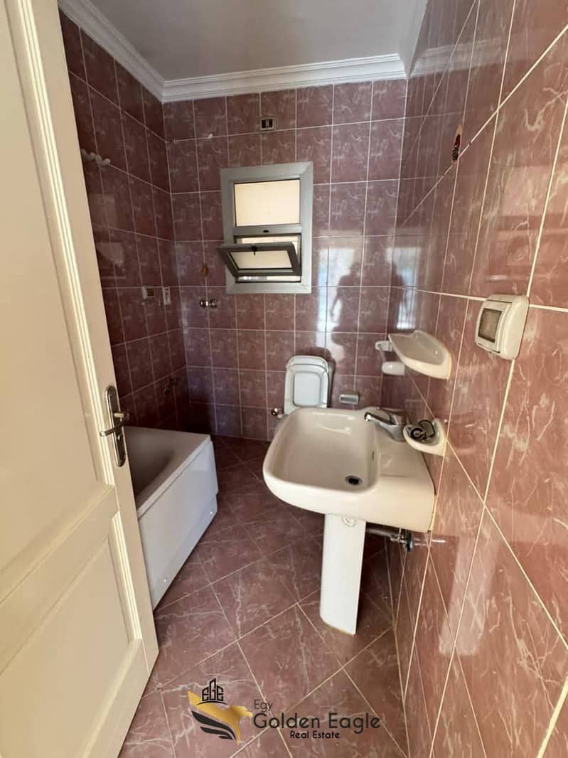 7 574869521_1501840571046470_6767175853818591902_n. jpg